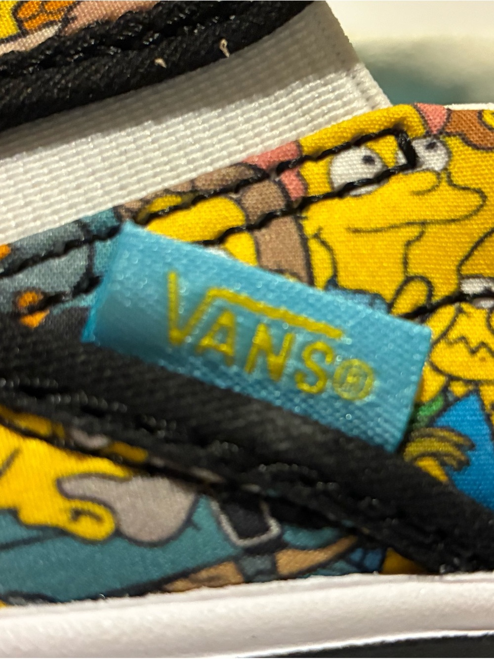 Vans x The Simpsons - Picture 6 of 9